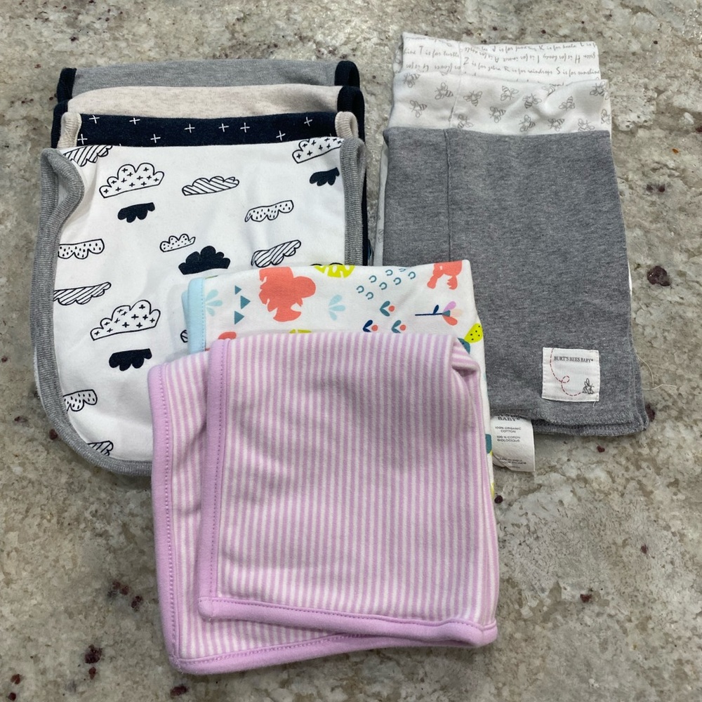 Bundle of 9 baby infant burp cloths - Disney Cloud Island Burt’s Bees Baby
